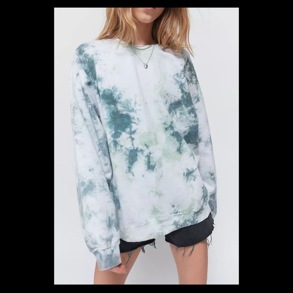 Urban Renewal Recycled Tie-Dye Crew Neck Sweatshirt